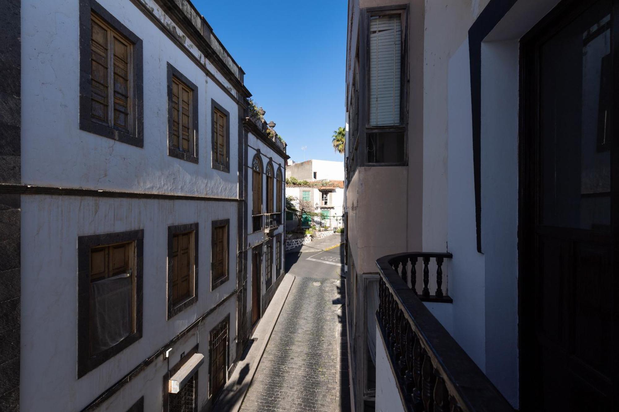 Balcony Spacious 2Br Arucas Historic Center Luaran gambar